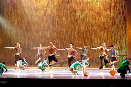 "Sương sớm" ngợi ca người nông dân Việt Nam