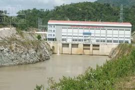 Thủy điện giảm xả lũ, vùng hạ du thở phào