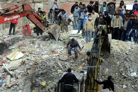 Sập nhà tại Ai Cập, 40 người thương vong