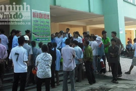 Bé gái 10 tháng tuổi tử vong bất thường tại bệnh viện Nhi Nghệ An