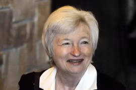 Thượng viện Mỹ phê chuẩn bà Janet Yellen là nữ chủ tịch đầu tiên của FED