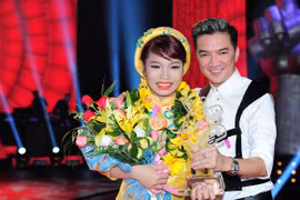 Giọng hát Việt bất ngờ vượt lên dẫn đầu BXH TV Show