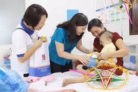 Dược phẩm Tâm Bình với “Trung thu hồng 2014”