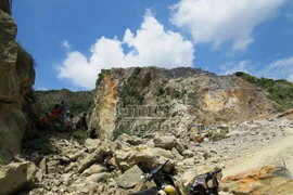 Tai nạn khi nổ mìn khai thác đá, 5 công nhân thiệt mạng