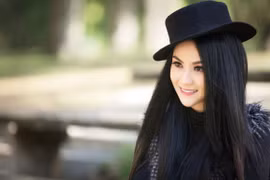 Hoa hậu Tristine Trâm Bùi mê hoặc công chúng bằng nhan sắc rạng ngời