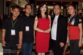 Chủ tịch Miss World Philippines đến Việt Nam đào tạo Hoa khôi Áo dài