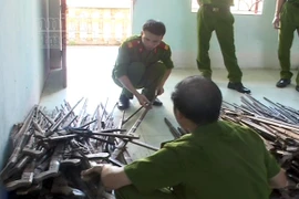 Trộm súng, bắn vợ trọng thương vì nghi ngoại tình