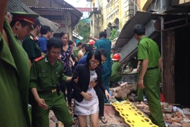 Vụ sập nhà Pháp cổ tại Hà Nội: 2 người tử vong, 6 người bị thương