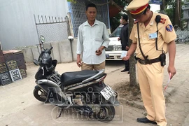 Bất ngờ tìm lại được xe bị mất nhờ CSGT Thủ đô