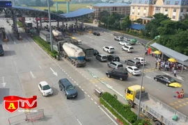 Bộ GTVT yêu cầu xả trạm thu phí khi ùn tắc dịp Tết