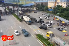 Bộ GTVT yêu cầu xả trạm thu phí khi ùn tắc dịp Tết
