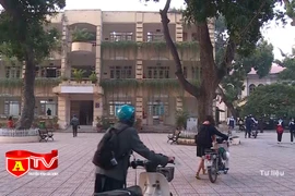 8 quận tại Hà Nội dừng dạy học trực tiếp