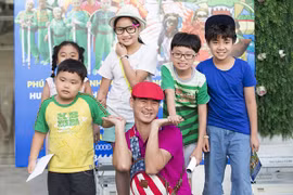 Xuân Bắc - Tự Long mang "Ngọc rồng" lên sân khấu