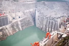 "Vũ khí nước" trong tay Trung Quốc