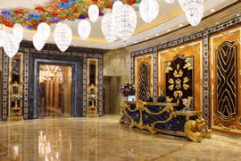 Không để du khách thất vọng vì khách sạn tự phong và hướng dẫn viên "chui"