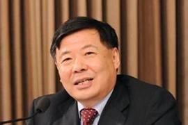 Donald Trump dọa áp thuế nhập khẩu cao, Trung Quốc hạ giọng