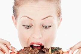 Ăn quá nhiều thịt tăng tốc độ lão hóa