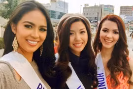 Thúy Vân thu hút sự quan tâm của truyền thông tại Hoa hậu Quốc tế 2015