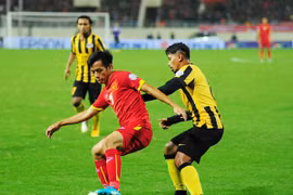 AFF Suzuki Cup 2014 Việt Nam 2 - 4 Malaysia: Lại tan nát một giấc mơ! 