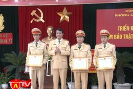 Triển khai công tác đảm bảo trật tự an toàn giao thông năm 2016