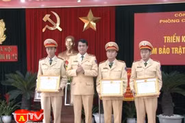 Triển khai công tác đảm bảo trật tự an toàn giao thông năm 2016