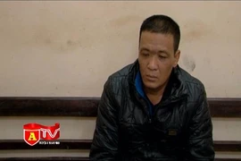 Bắt 2 đối tượng cướp giật tài sản của du khách nước ngoài 