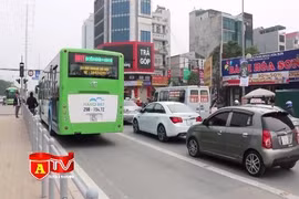 Khách đi xe buýt BRT tăng mạnh dịp cuối năm
