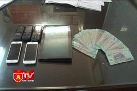 Bắt giữ người trái pháp luật để cướp tài sản