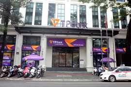 Moody xếp hạng tín nhiệm mức B2, TPBank gây bất ngờ lớn
