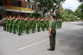 Xác định rõ vai trò, tầm quan trọng của điều lệnh trong công tác hàng ngày