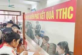 Người dân hài lòng khi trải nghiệm việc cấp lý lịch tư pháp của Công an Hà Nội