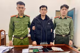 Gã nghiện lắp gần 10 camera để mua bán trái phép chất ma túy