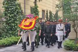 Phòng Cảnh sát cơ động, Công an thành phố Hà Nội dâng hương tưởng niệm các anh hùng liệt sỹ 
