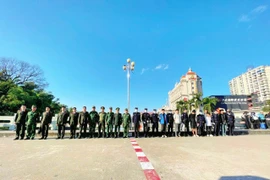 Trục xuất 5 công dân người nước ngoài vi phạm pháp luật Việt Nam