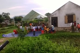 Con trai say rượu đâm chết bố đẻ