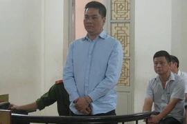 "Đại gia" bất động sản tái hầu tòa