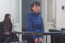 Mạo nhận nhân viên Mobifone chiếm đoạt gần 2,4 tỷ đồng