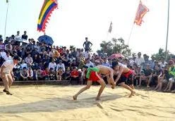 Đánh người suýt chết sau xích mích nhỏ nhặt ở sới vật