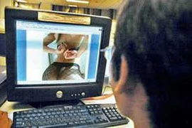 Mê "game", nam thanh niên lập web đồi trụy để "câu khách"