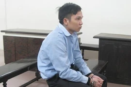 Nhân viên quán cà phê vào tù vì vận chuyển ma túy trái phép