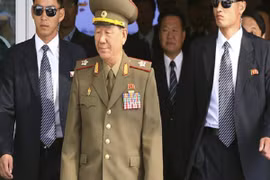 Hàn Quốc rải truyền đơn chống đối, Triều Tiên “dọa” hủy bỏ đàm phán