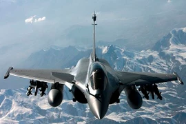 Pháp bàn giao thêm cho Ai Cập 3 chiến đấu cơ Rafale