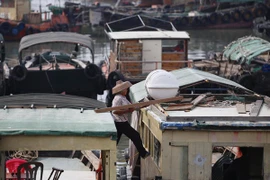 Trung Quốc ứng phó với Nida - cơn bão mạnh nhất trong năm 