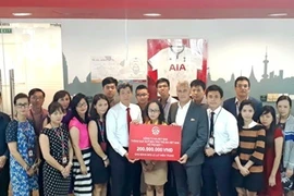 AIA kịp thời hỗ trợ đồng bào bị lũ lụt miền Trung ​