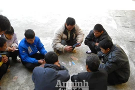 Triệt xóa ổ cờ bạc trá hình ở ngoại thành