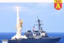 [Infographic] Uy lực khủng khiếp của Tàu khu trục USS John S.McCain vừa cập cảng Đà Nẵng