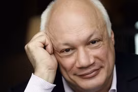 Tác giả "Oscar và bà áo hồng" đến Hà Nội