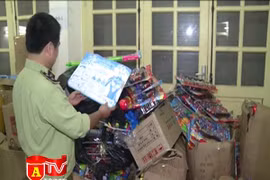 Thu giữ hơn 2000 sản phẩm đồ chơi nhập lậu