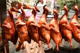 Thịt vịt và lời đồn “kiêng ăn đầu tháng”