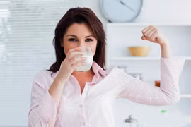 Thói quen uống sữa sai cách nhiều người mắc phải 